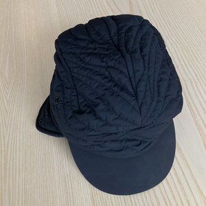 Lululemon Team Canada Black Quilted Trapper Hat (very good condition)
